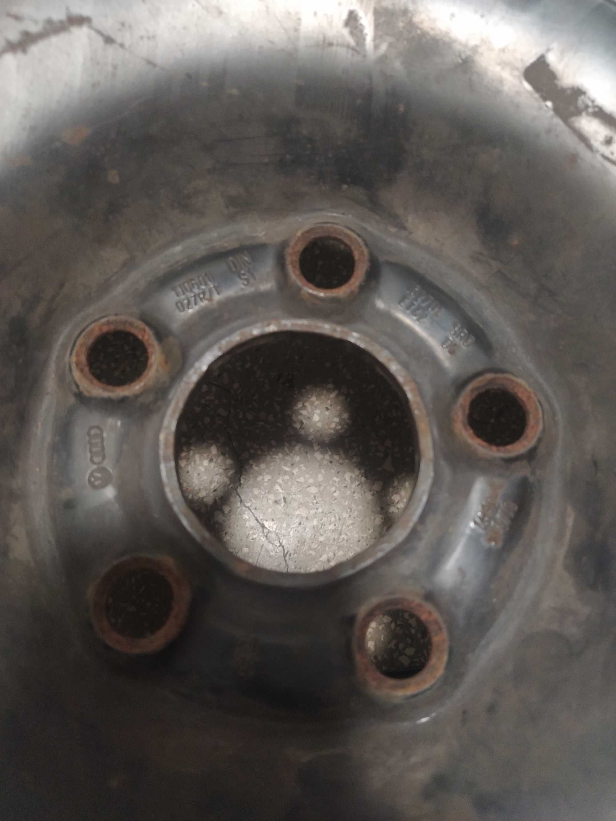Janta tabla originala Volksawgen  pe 16, 5x100, ET42 in stare perfecta