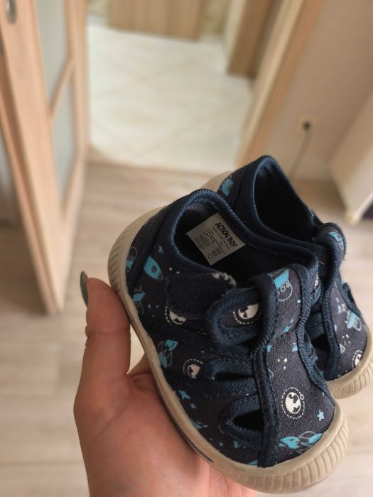 Пантофи детски 19