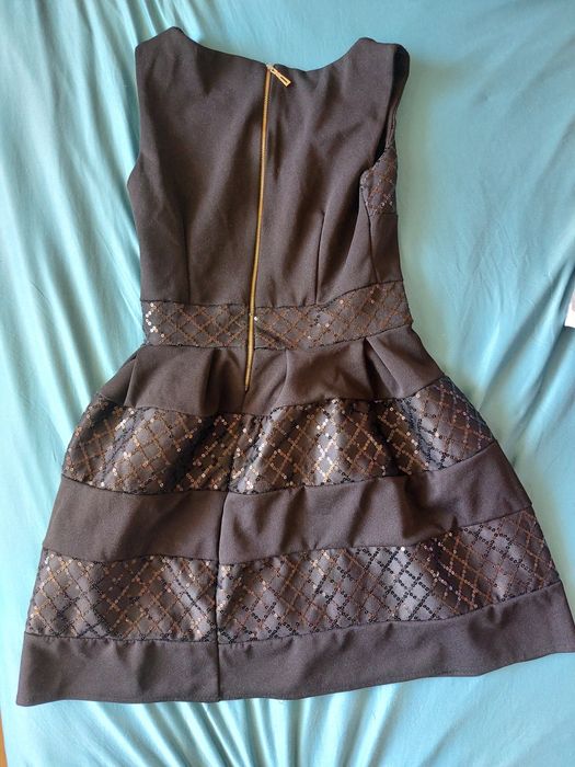 Дамски     рокли по 20 лв