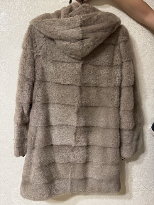 Продам норковую шубу