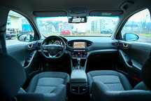 Hyundai IONIQ Hyundai IONIQ Plug-In Hybrid Premium 57.000km, Impecabil !