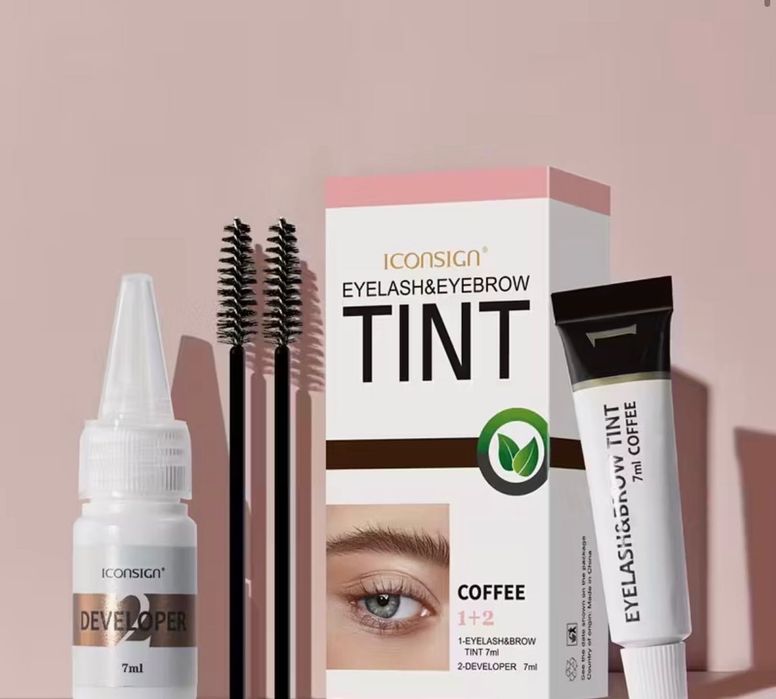 Комплект за боядисване на мигли и вежди