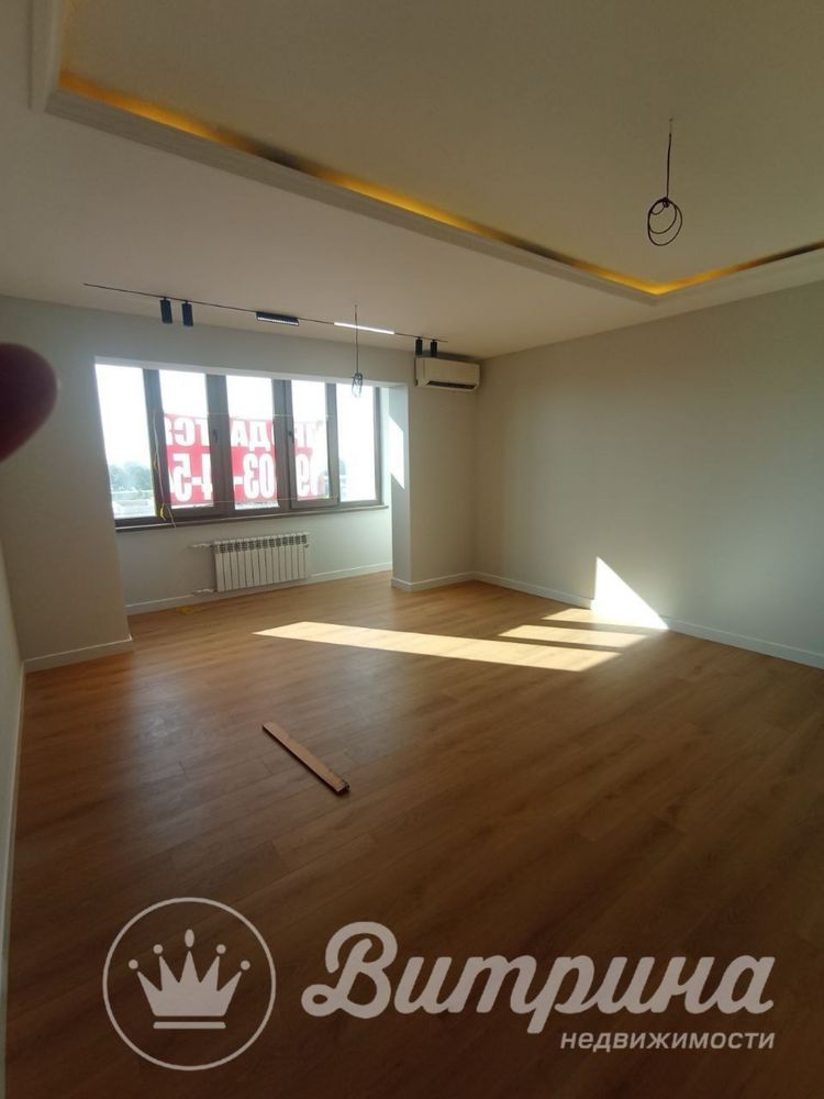 3-х комнатная квартира Метро Новза