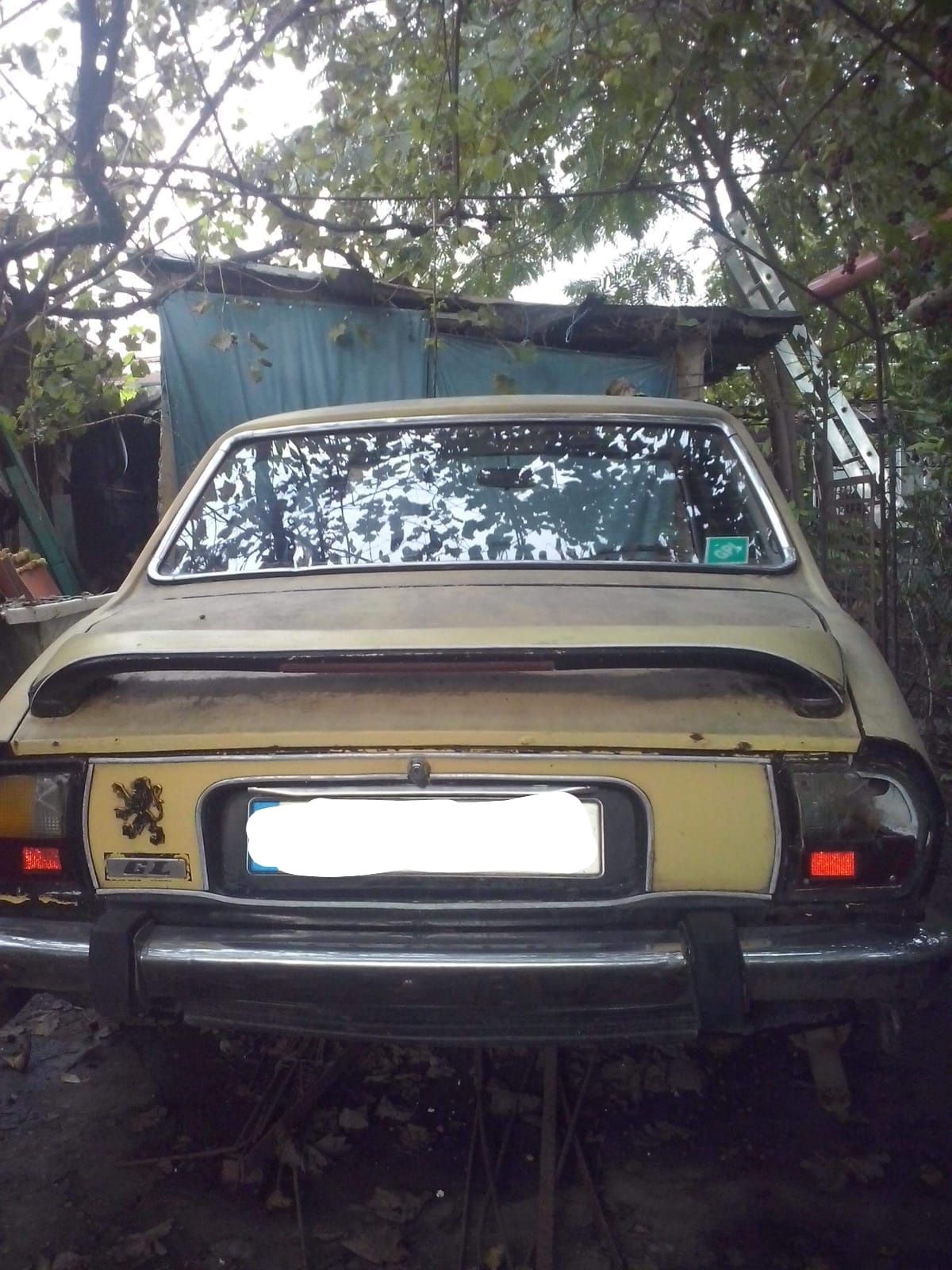Peugeot 504 GL din 1978 mașină de epocă (colecție)
