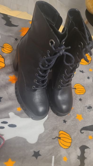 Ghete dama o singura purtare, marime 40