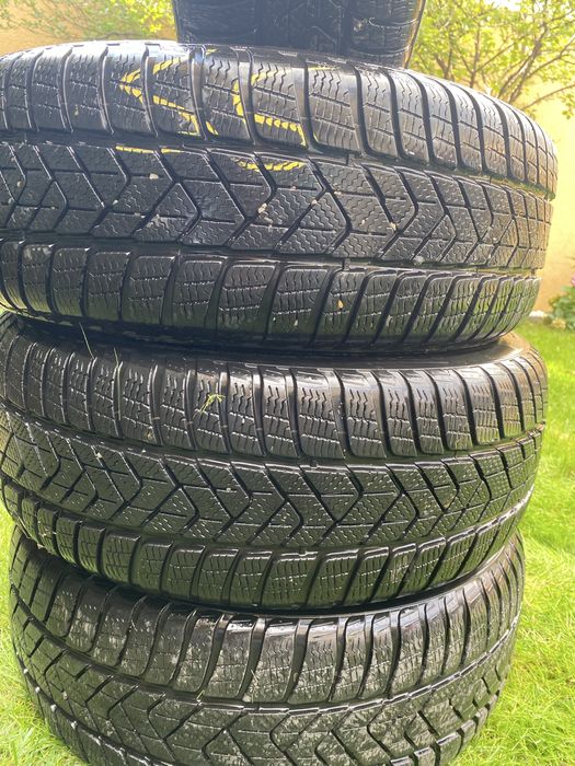 Roti complete VW Pirelli Sottozero 3 205/55/R16