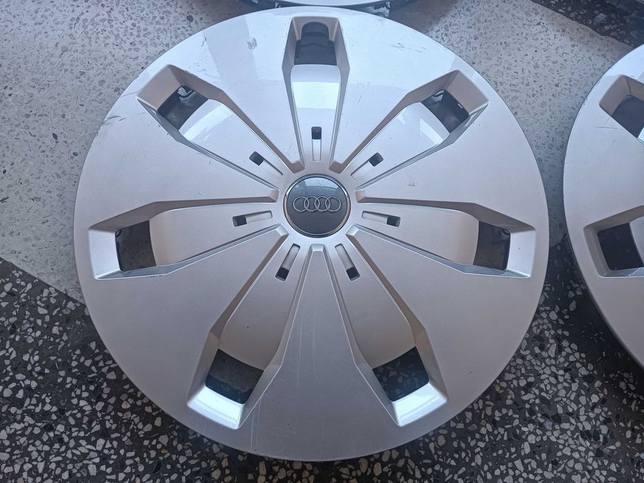 Оригинални тасове Audi 16 цола