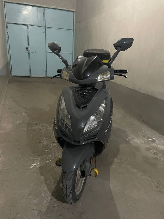 Real moto skuter benzin