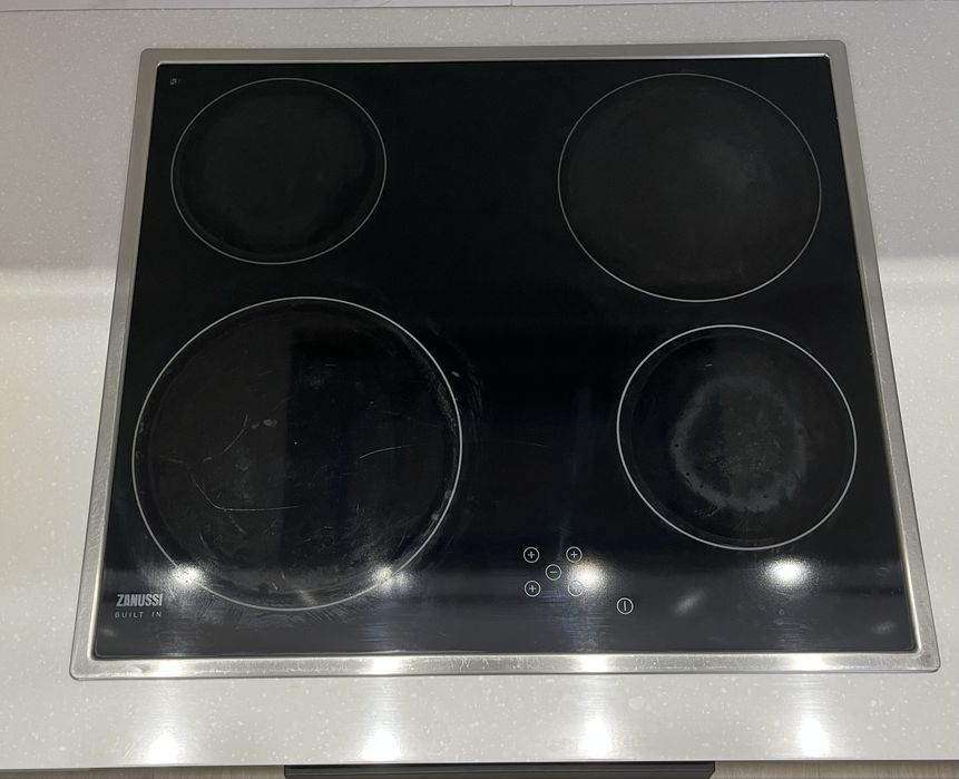Плита стеклокерамика электрическая Zanusi
