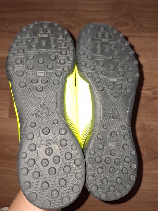 Стоножки Adidas- номер 35 и 1/2