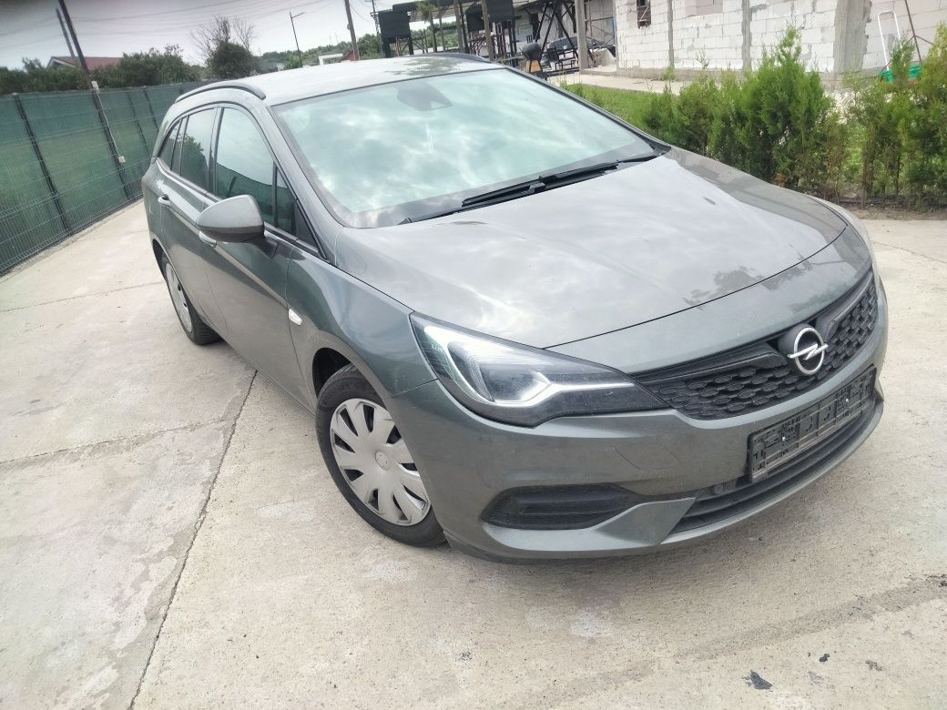 Dezmembrez Opel Astra k 2021 full