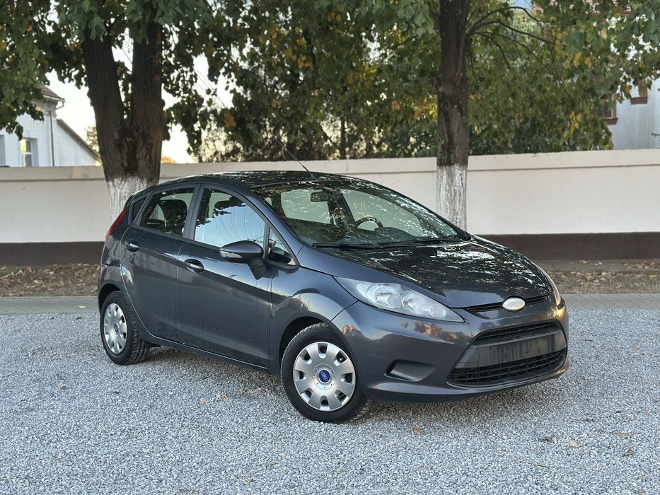 Ford Fiesta, An 2010 - 1.6 Diesel 235.000km