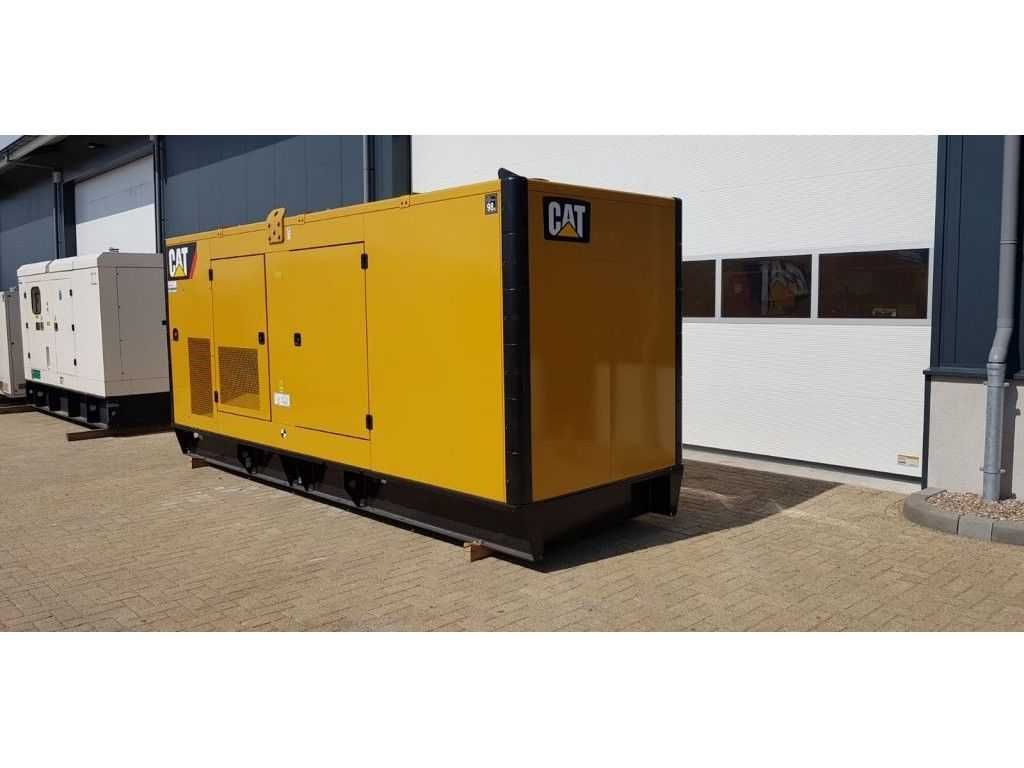 Generator de curent Caterpillar 500 kWa, motor Cat C15, garantie, nou