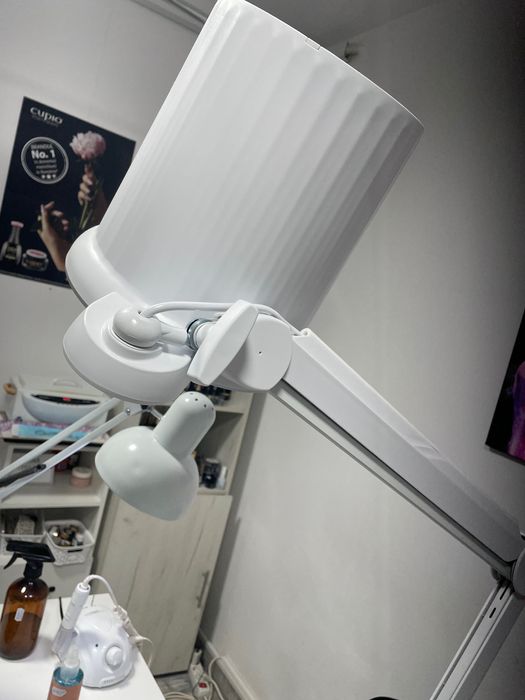Aspirator nou tip Lampă perfect pentru saloane/ pedichiura