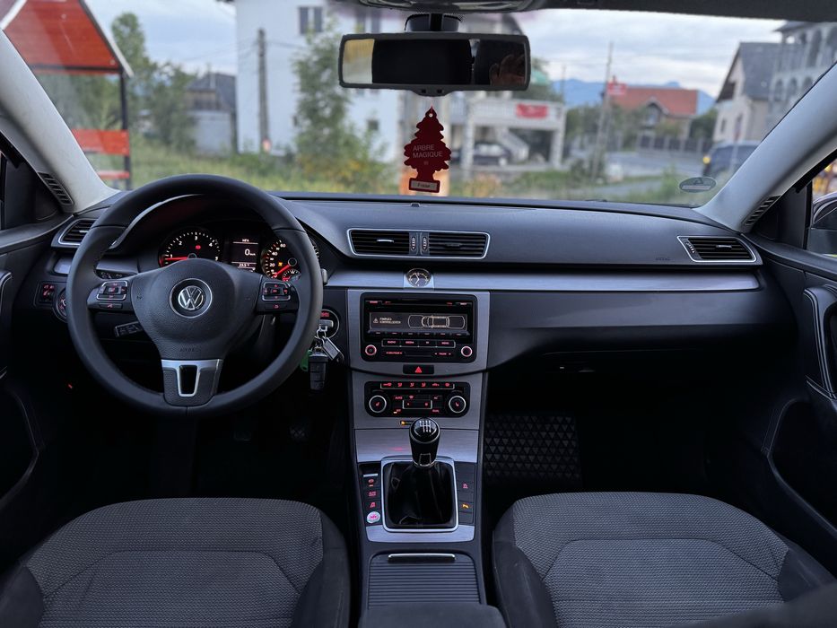 Passat b7 - an 2012 - motor 2.0d 150 cp - impecabil -