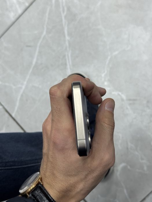 Iphone 15 pro 128GB ideal