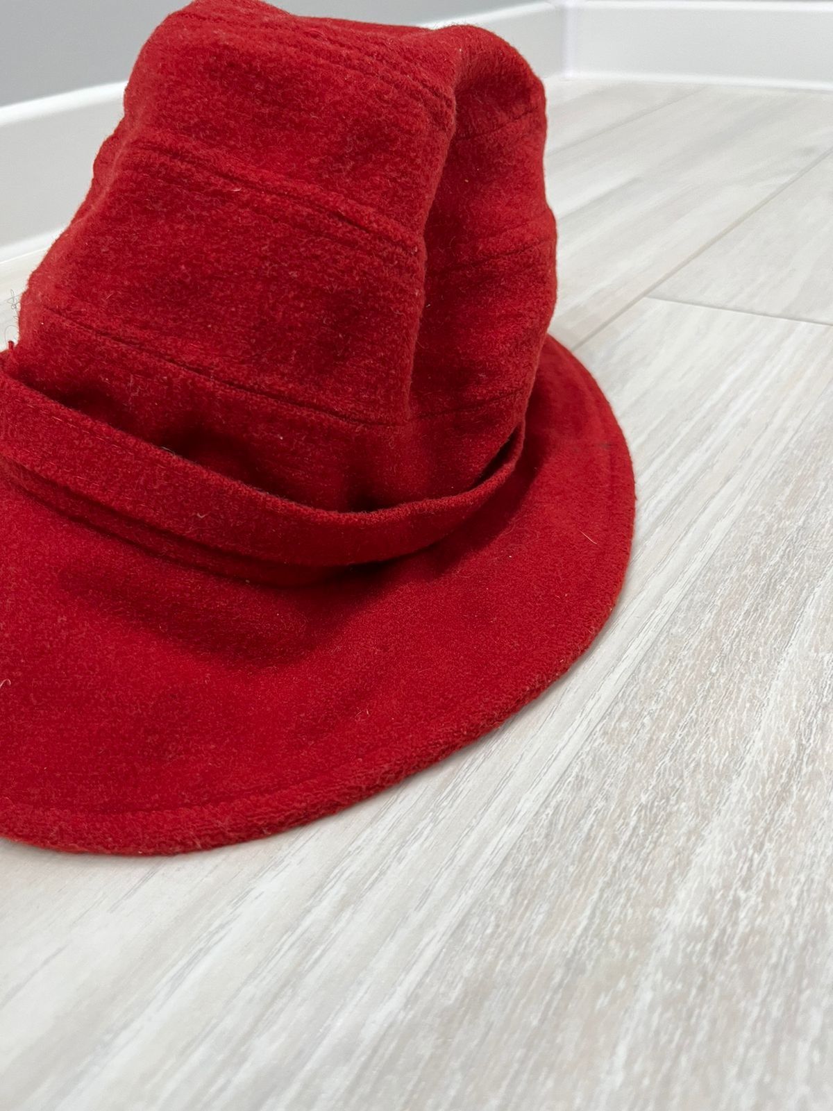 Накидка женская красная шляпа в подарок