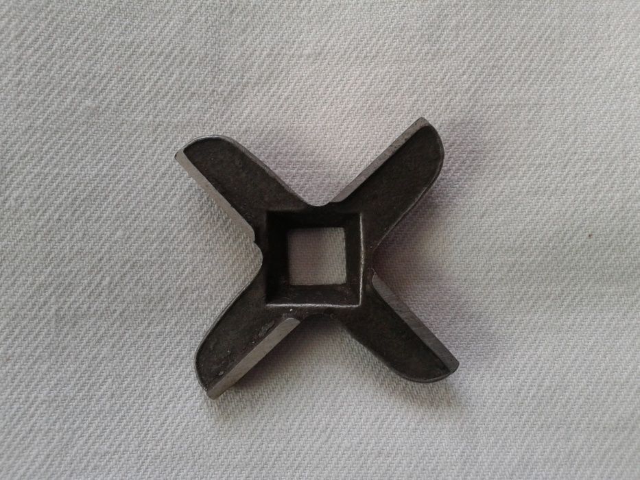 Нож для мясорубки