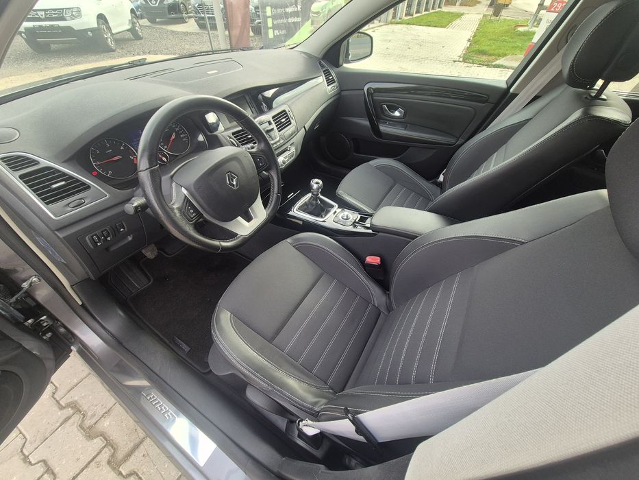 RENAULT LAGUNA BOSE EDITION  2.0 dCi / 2012 / EURO 5 / Navi  / Cima