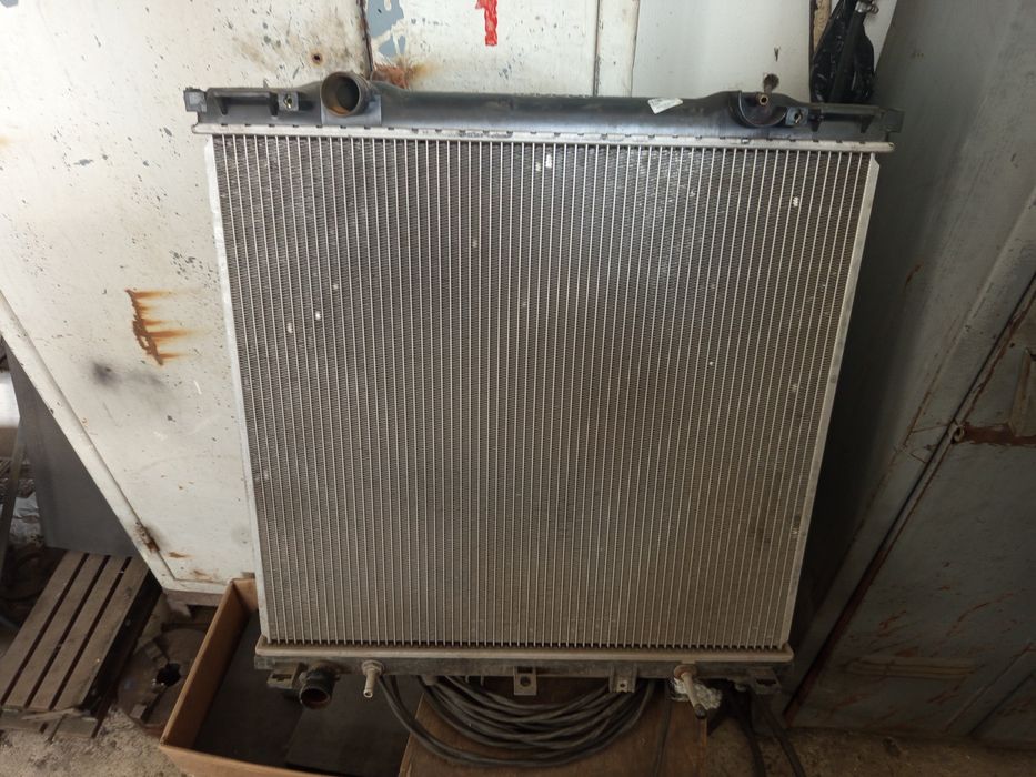 Воден радиатор за Кия Соренто 2.4 бензин 2004г.