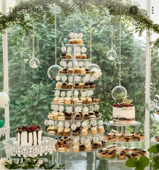 Etajera suport macarons 10 nivele