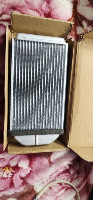 Радиатор  печки  на  рав4  1994г.  Новый. 15 000 тг