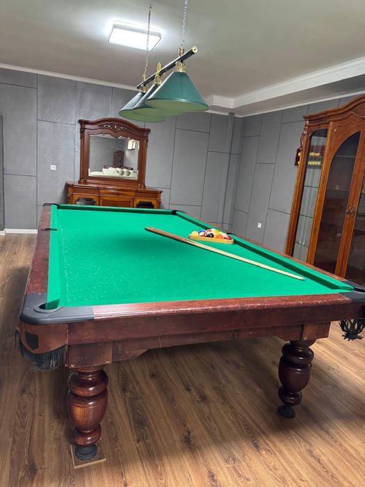 Продаётся бильярдный стол