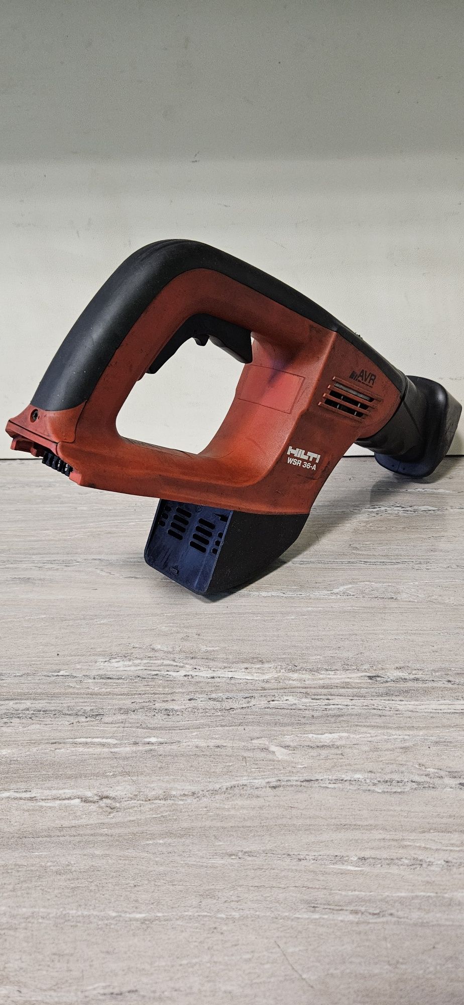 HILTI Акумулаторен Саблен Трион WSR36-A 36V.AVR