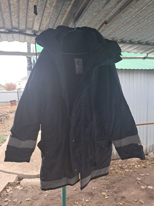 Продам спец одежду