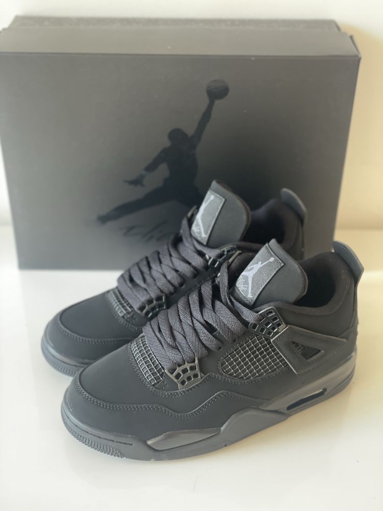 Air Jordan 4 Retro Black Cat Graphit Canvas Thunder