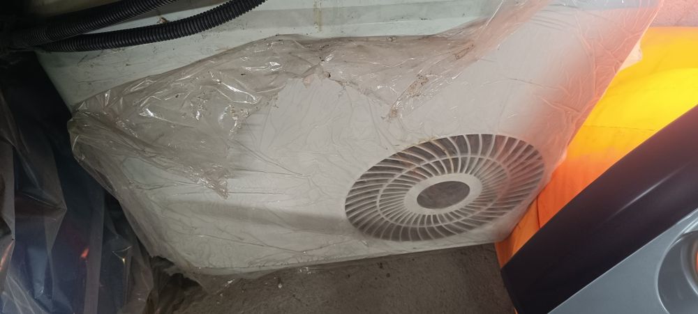 Продам стояночный кондиционер 12/24в