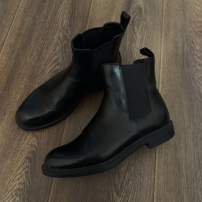 Продам ботинки