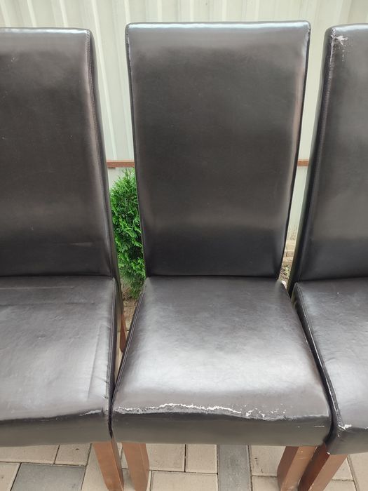 Scaune comode lemn masiv