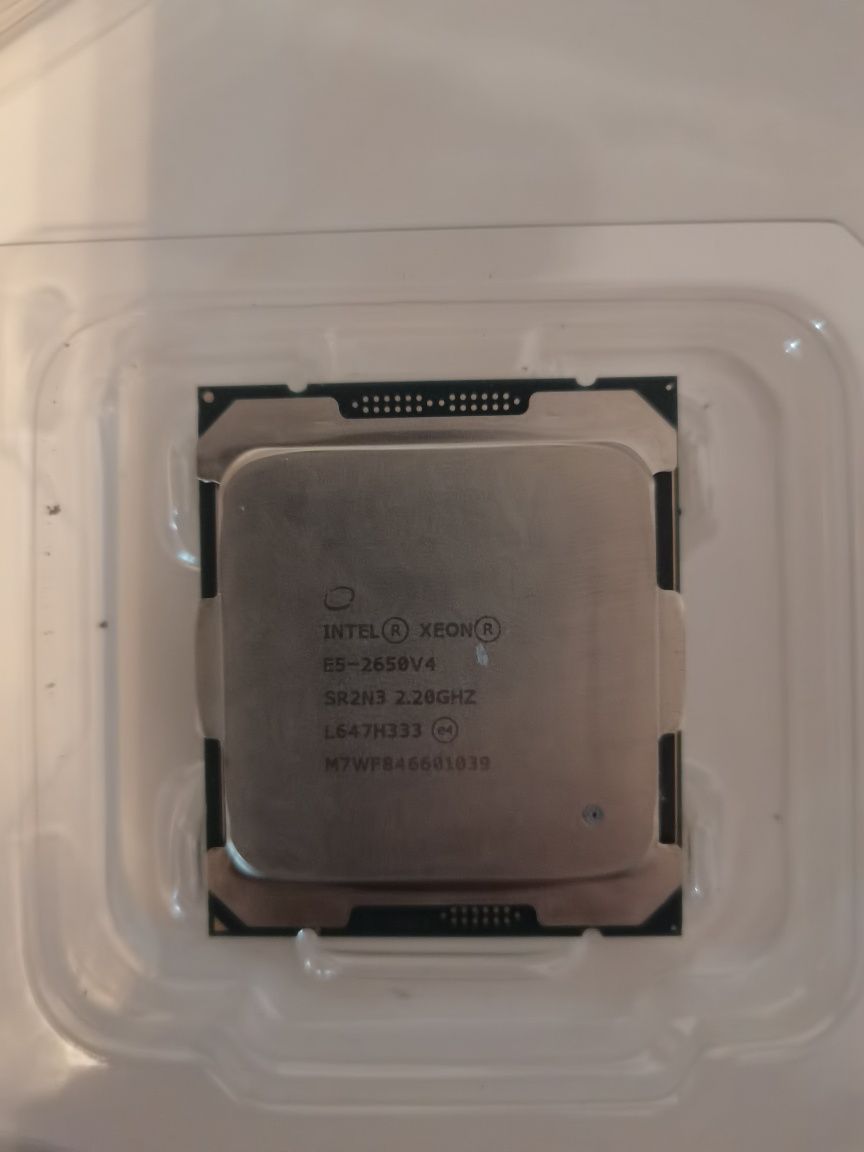 Procesor Xeon E5-2650 V4