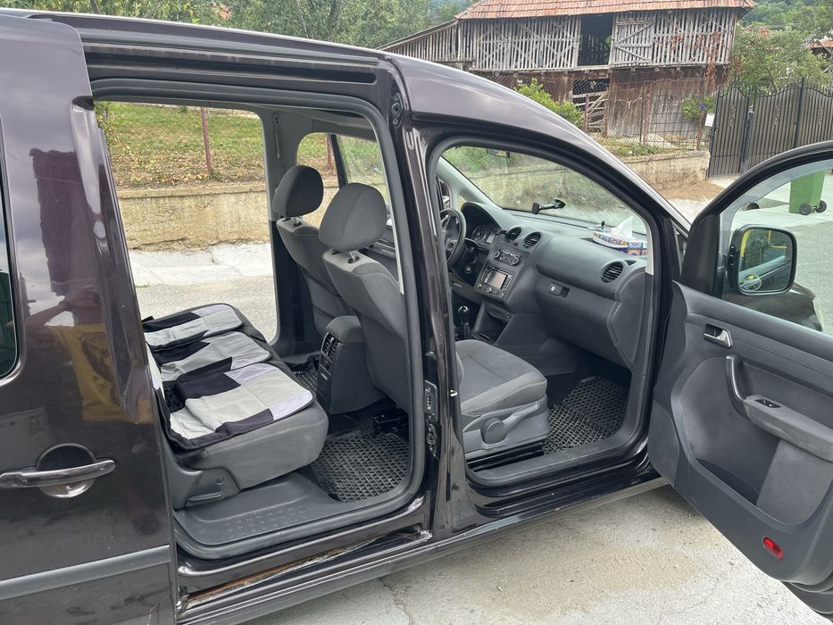 Vand VW Caddy 7 locuri