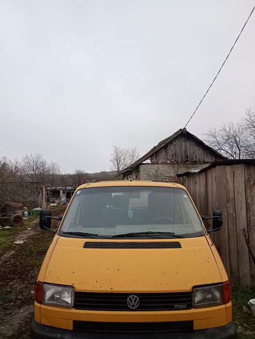 Camioneta de vanzare