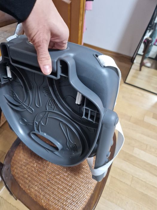 Сгъваемо преносимо столче за хранене Chicco