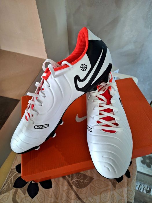 Бутонки Nike НОВИ
