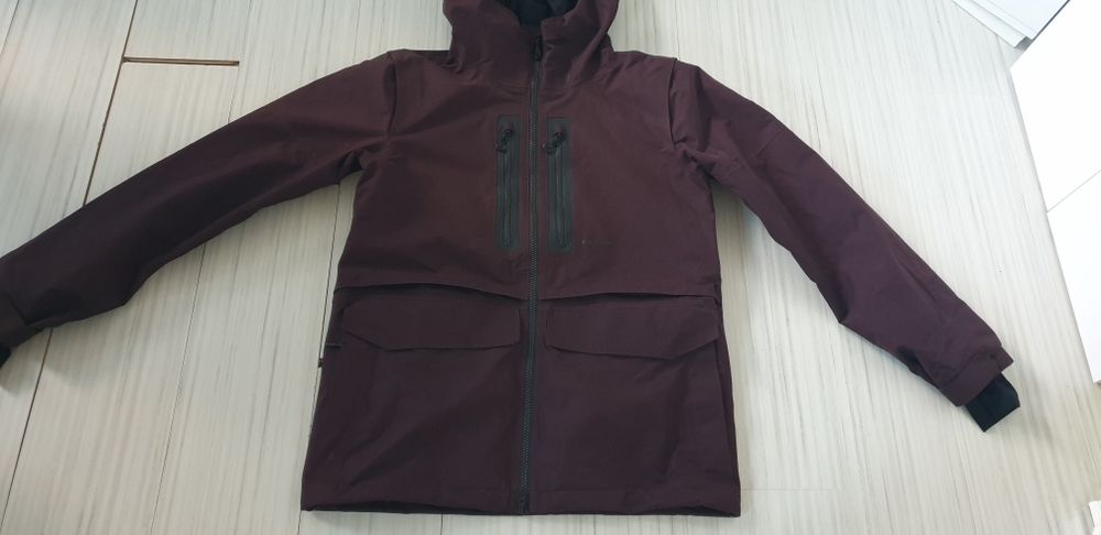 Volcom Gore - Tex Stone Mens Ski + Bord / L  ОРИГИНАЛ! Ски + Борд Яке