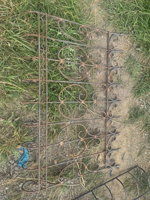 Решетки на  окна б/у