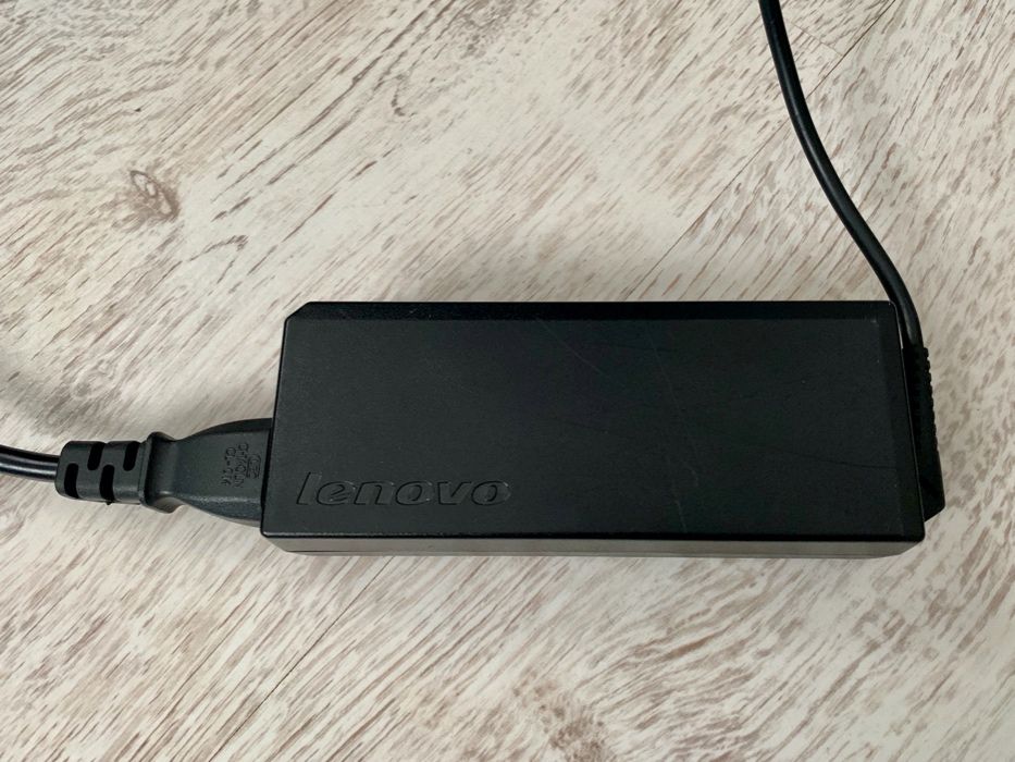 Lenovo 42T4428 - Incarcator laptop original - 20V 4.5A 90W