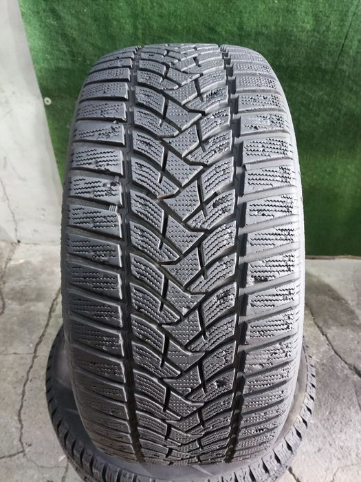 1бр зимна гума 245/45/17 Dunlop Winter Sport 5
7mm
dot21
Без лепенки и