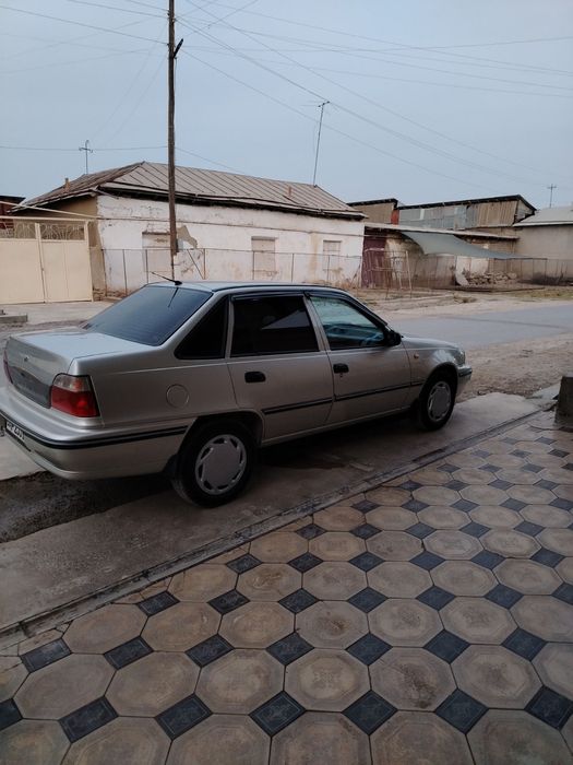 Nexia 1 sons sotiladi