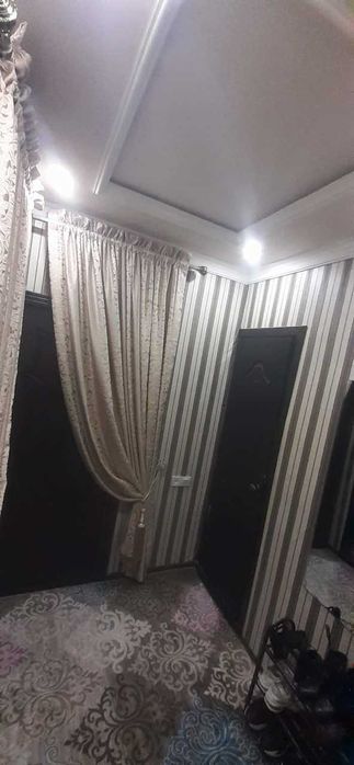 1 комн. 4 этаж. Кирпичный Дом 18 м2. Ор-р. 18 Автопарк.