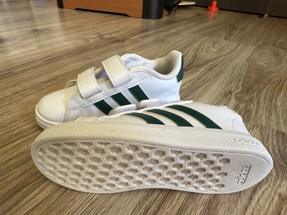 Кецове Adidas размер 26