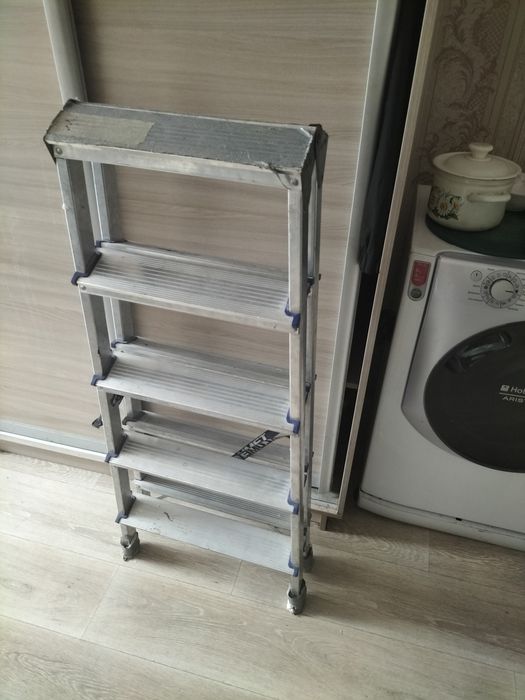 Алюмет стремянка A 7205