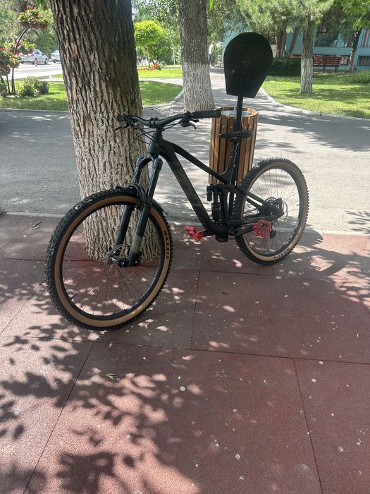 Cube stereo one77 pro 29