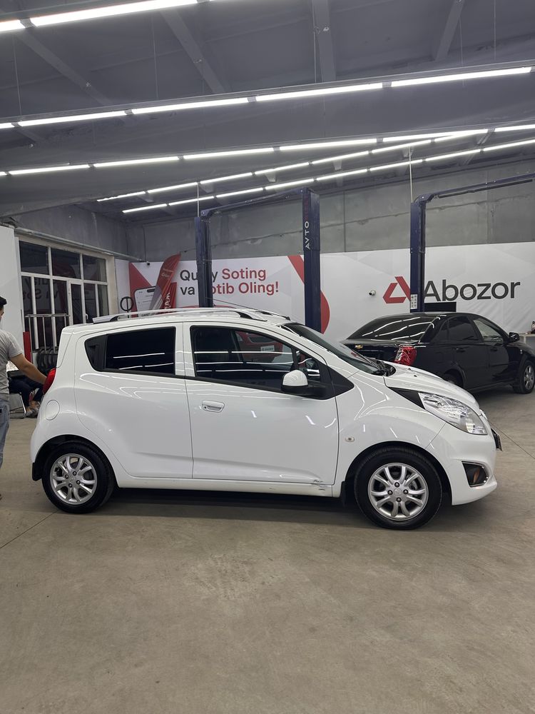 Продам спарк автомат 2022