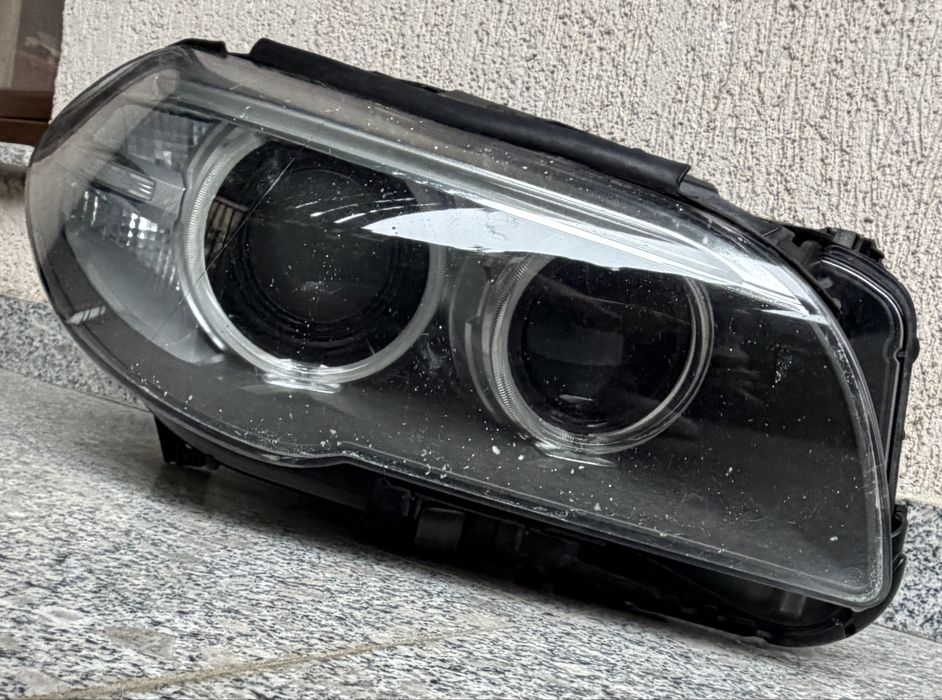 Faruri stanga/dreapta Bmw F10 facelift lci bixenon