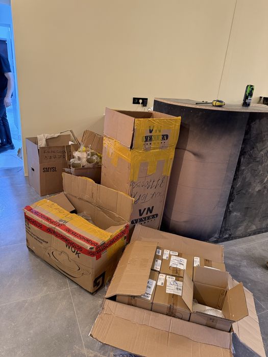 Отдам коробки бесплатно сухие